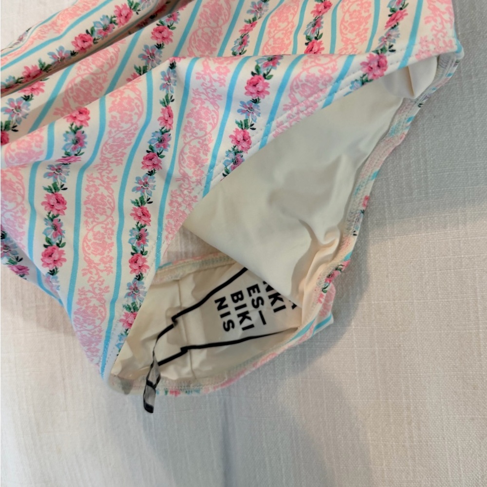 Frankie's Bikinis Etta One-Piece Swimsuit-Pink, White & Aqua Floral. New w tags! - Picture 6 of 7